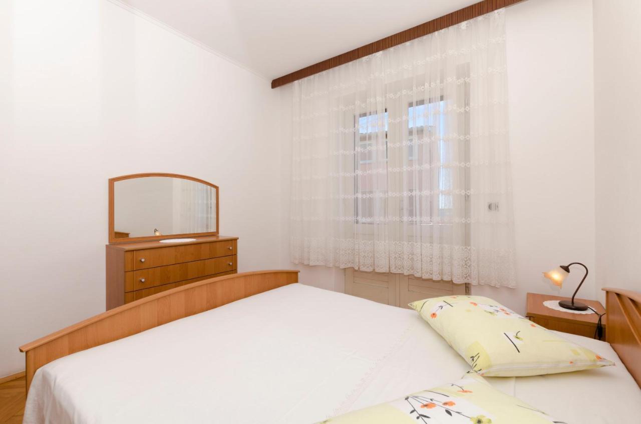 Apartment Eva P. Primošten Exteriér fotografie