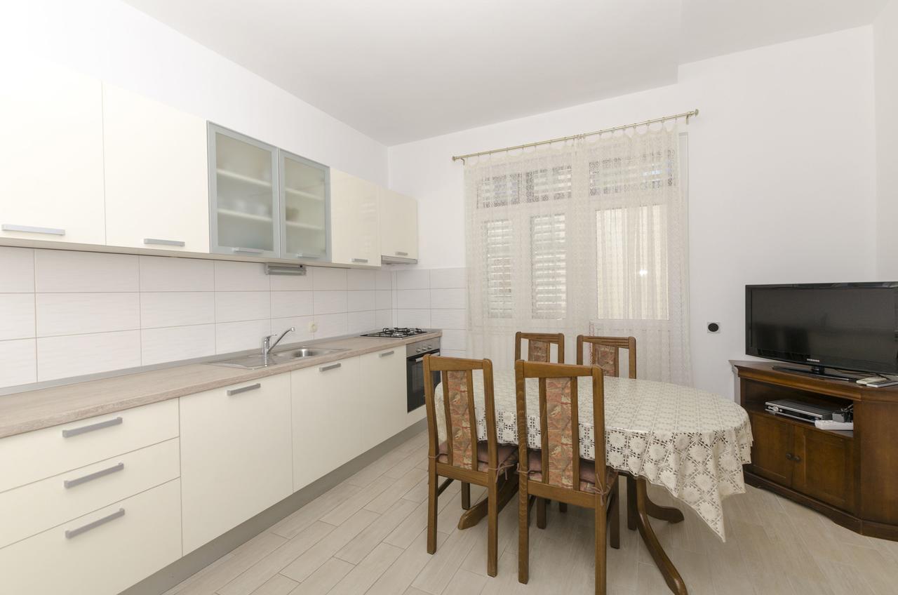 Apartment Eva P. Primošten Exteriér fotografie